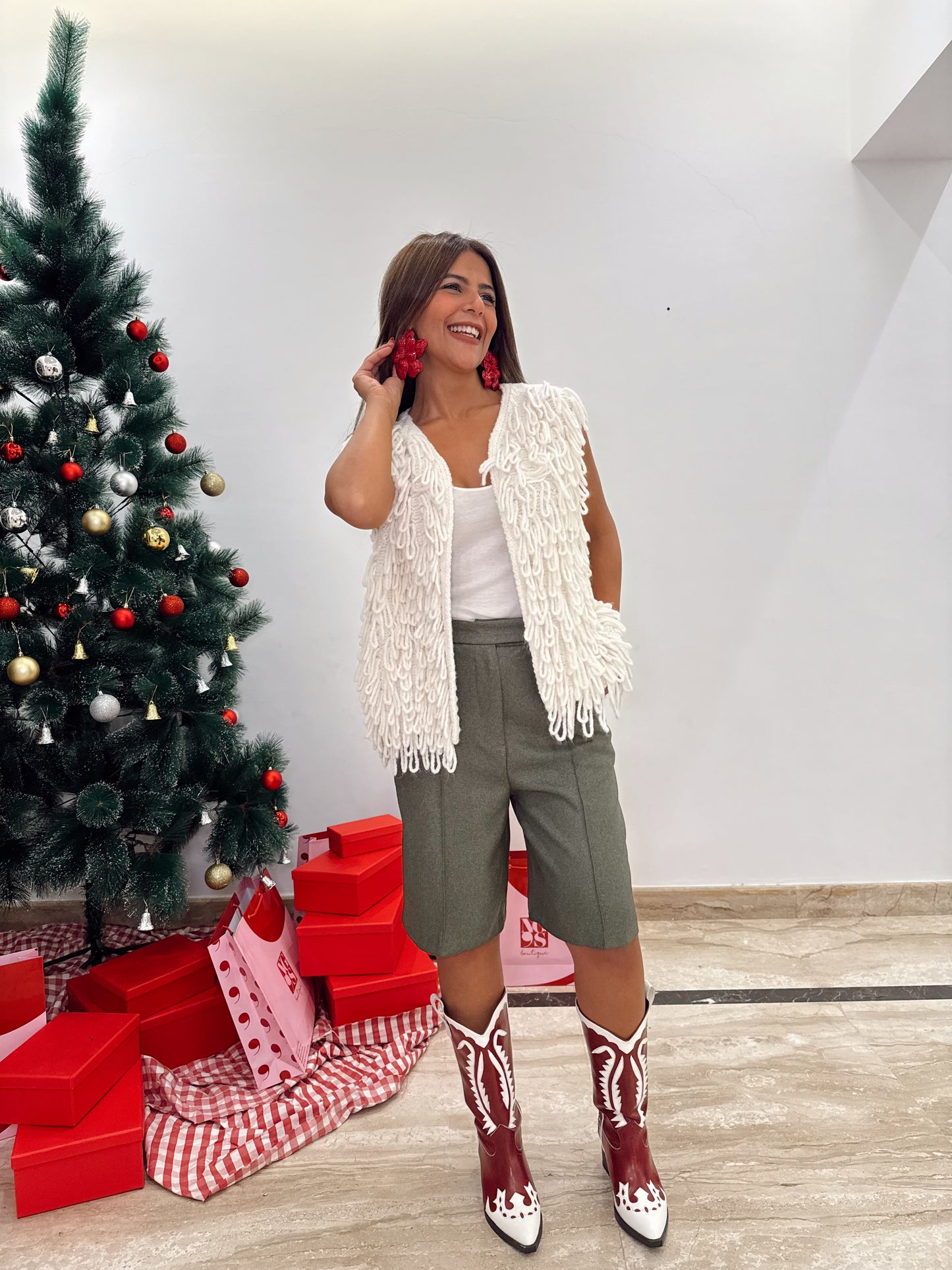 Green shorts NG422/O