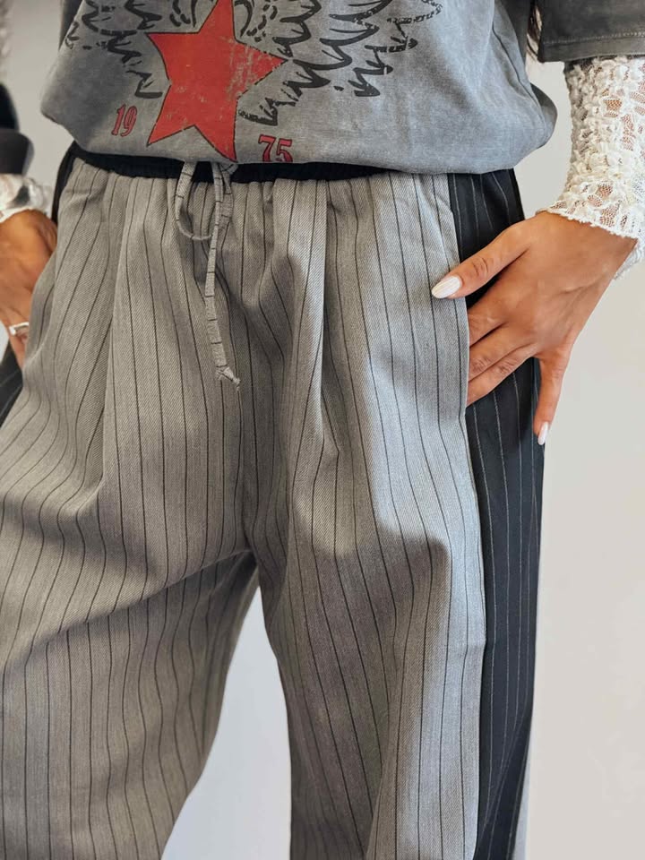 Stripped grey pants NG405