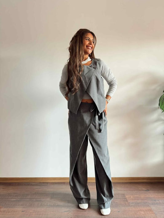 Grey formal set NG411