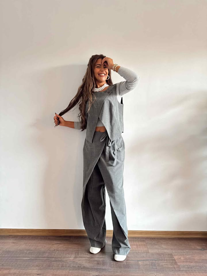 Grey formal set NG411