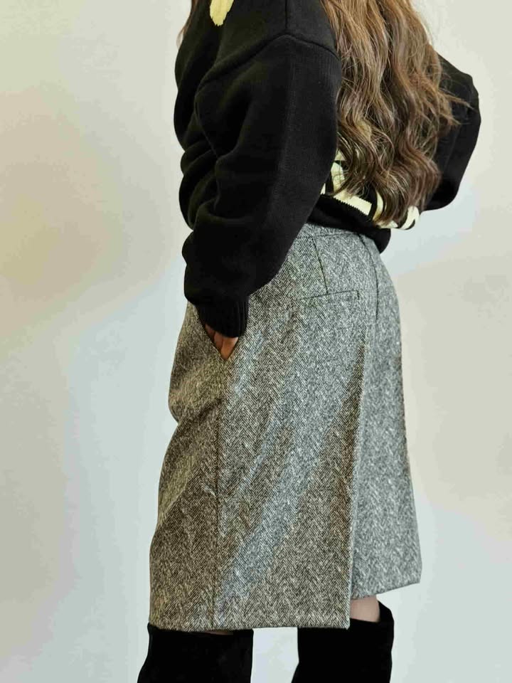 Soft grey long shorts NG414