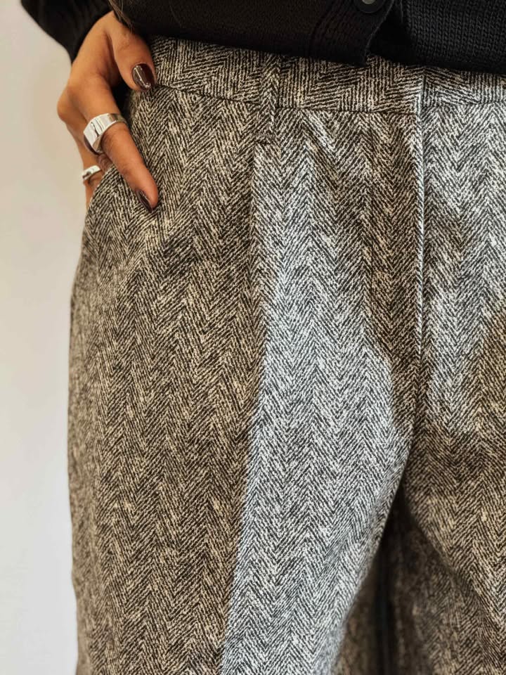 Soft grey long shorts NG414