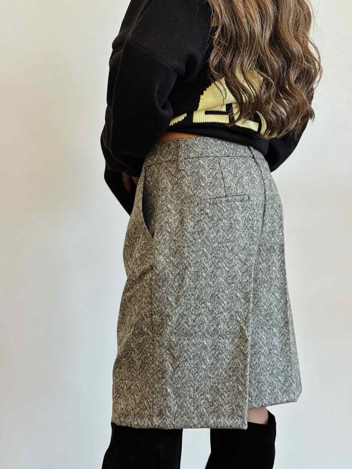 Soft grey long shorts NG414